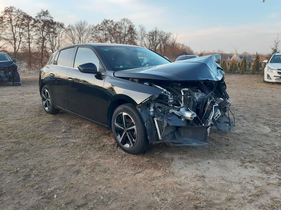 Opel Astra 2023 Serwisowany.