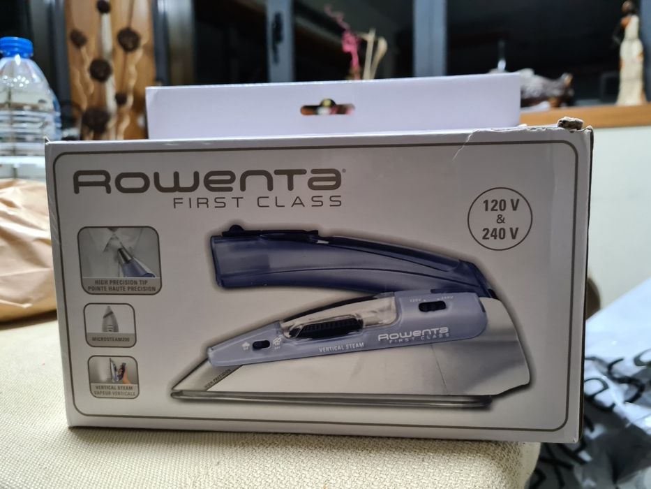 Ferro viagem Rowenta novo