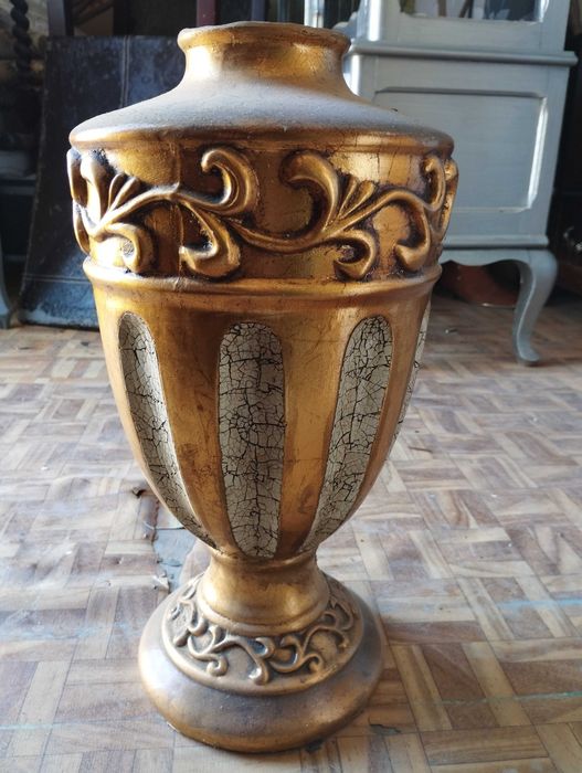Jarrões decorativos antigos