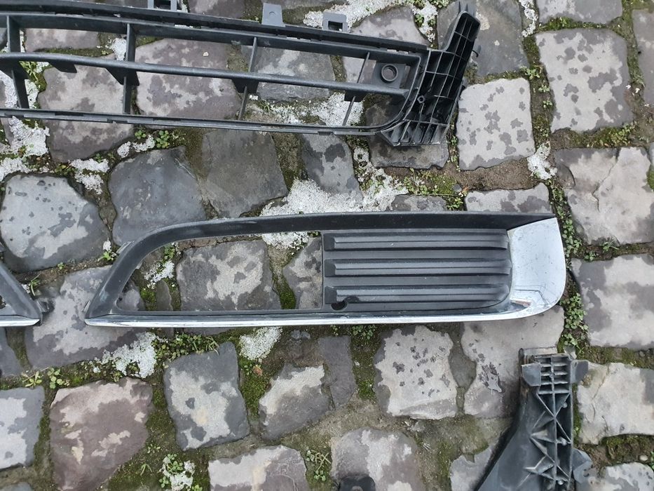 Ришітка радіатора бампера опель  інсігнія opel Insignia