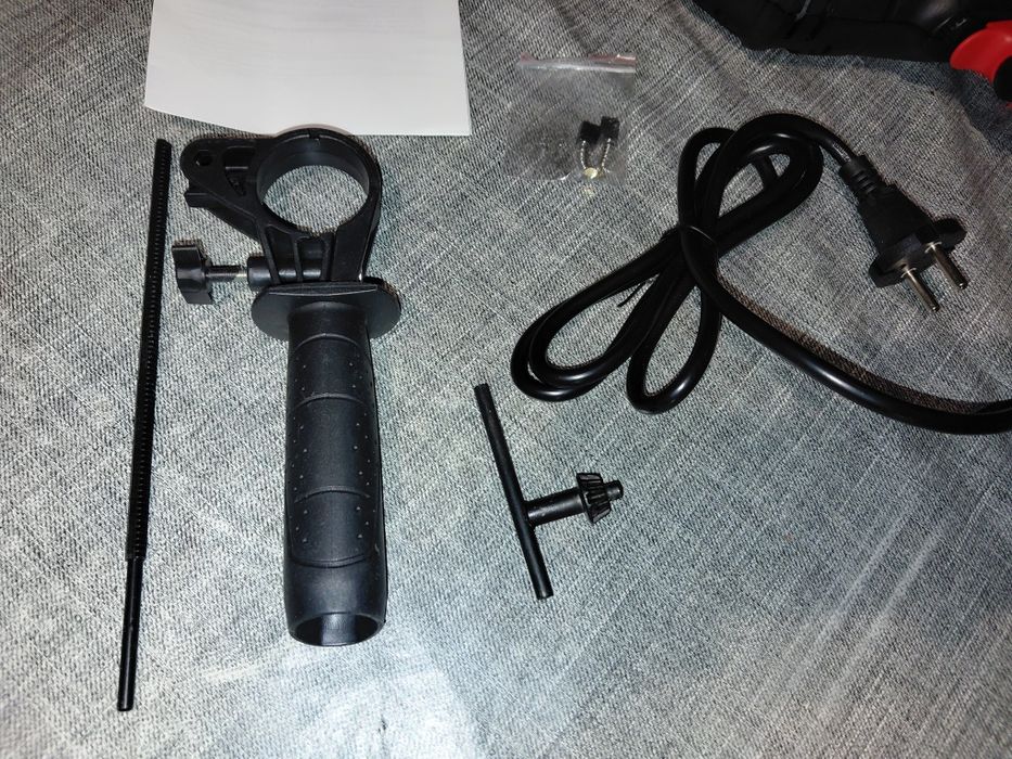 Berbequim de impacto elétrico 220V, 3000 RPM, mandril de 13 mm (Artigo Novo)