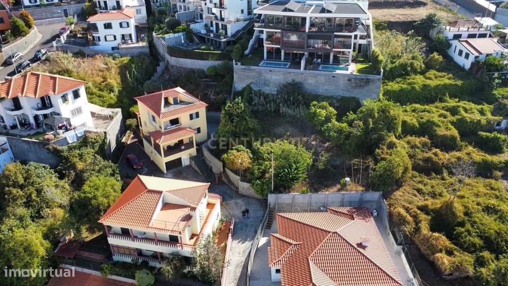 Terreno Urbano - Funchal - Vista Baía
