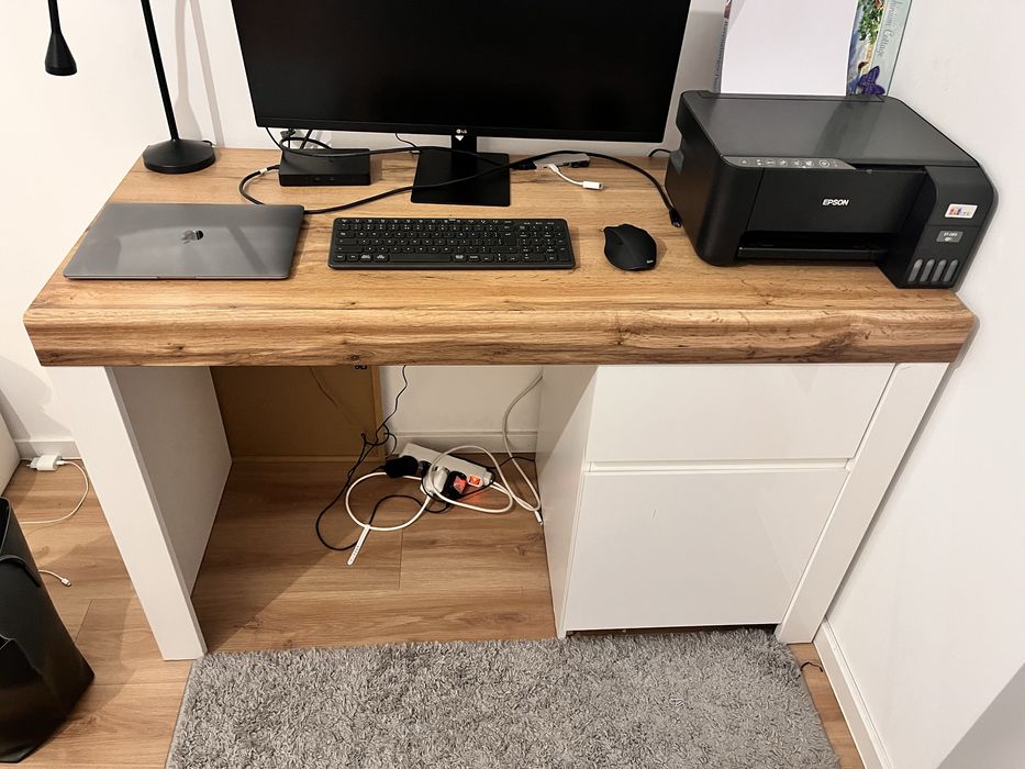 Biurko białe z drewnianym blatem z szafką Black Red White