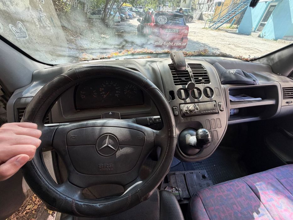 Продаж авто Мерседес 110