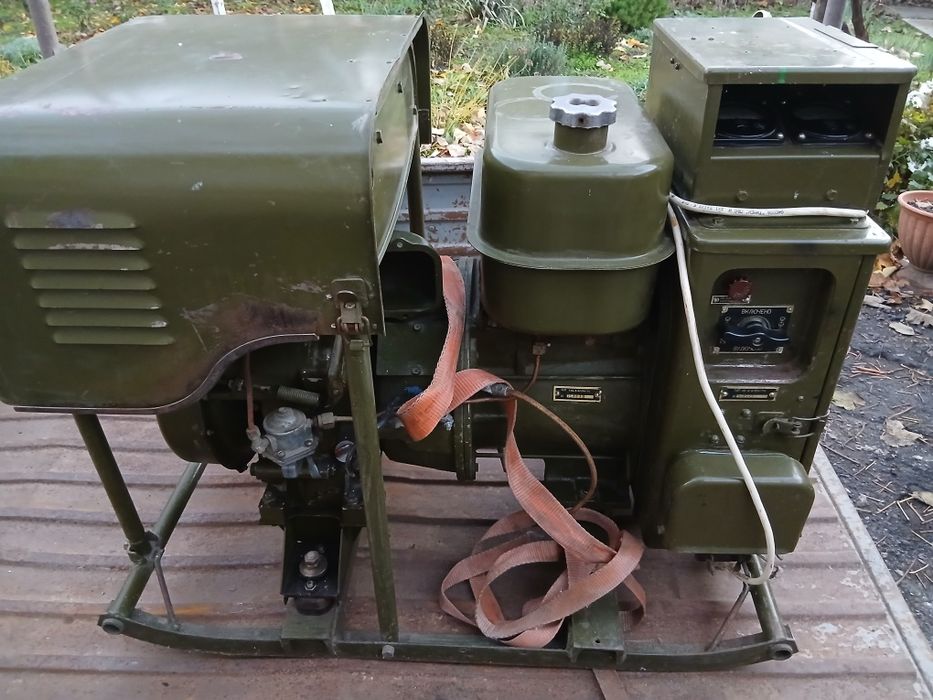 Продам генератор