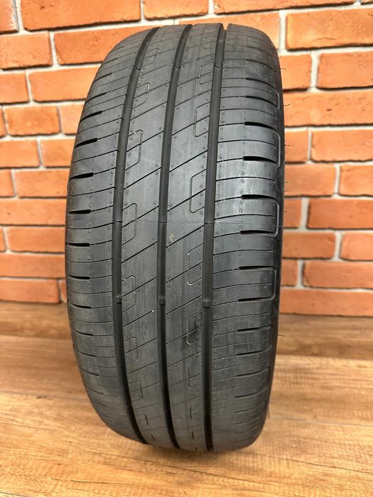 1x Goodyear EfficientGrip Performance 205/45R17 88V NOWA 2023