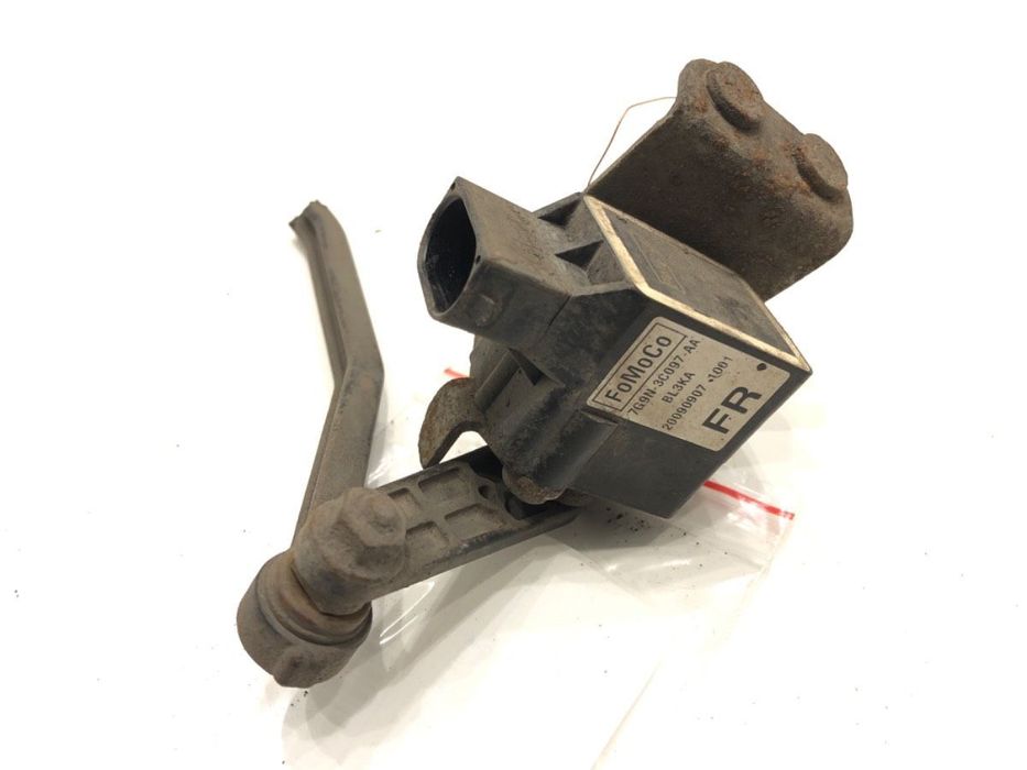 CZUJNIK POZIOMOWANIA XENON PRZÓD PRAWY  FORD MONDEO IV (BA7) 2007 - 2015 2.5 162 kW [220 KM]