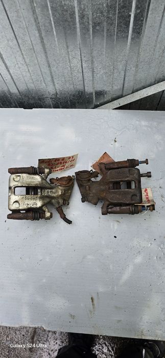 Zaciski Hamulcowe Tylne Tył Audi 80 Coupe Quattro