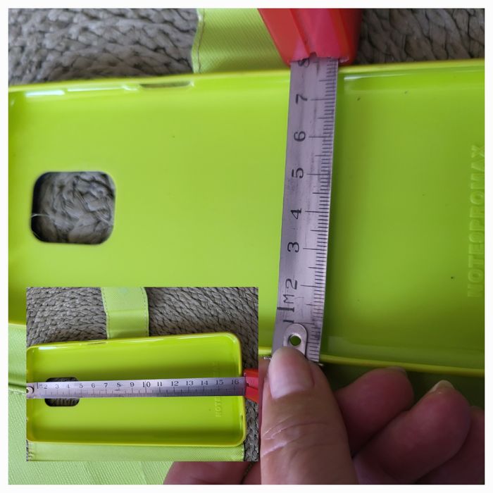 Etui na smartfon w bardzo dobrym stanie