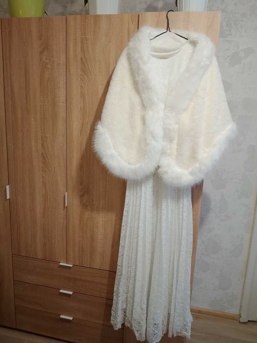 Продам весільну сукню,стан відмінний,довжина на зріст175-180