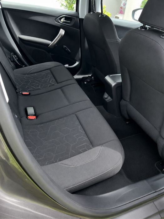 Peugeot 2008 1.2 PureTech Gasolina — 2013