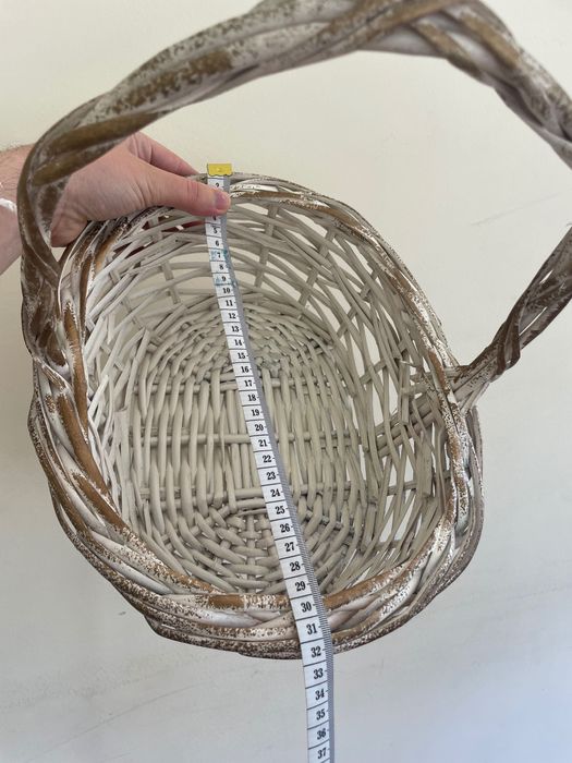 Cesta como nova