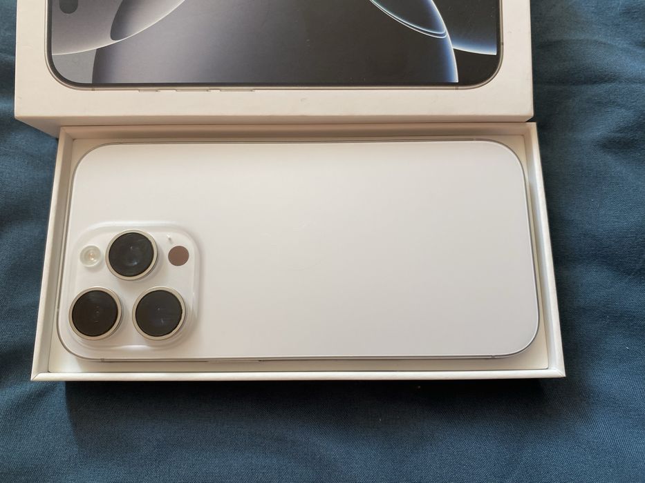 Iphone 16 pro 128 gb офіційний  white titanium