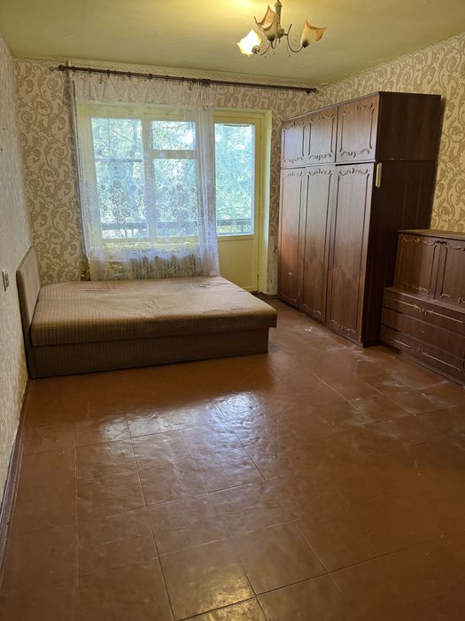 Продам квартиру Тополь 3