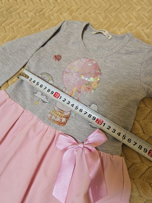 Весняне тонке плаття з довгим рукавом для дівчинки 92р.