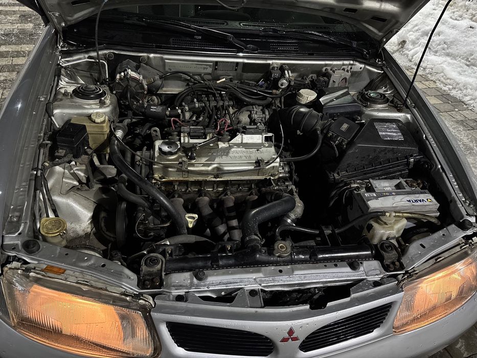 Mitsubishi Carisma Мітцубісі карізма 1,6 1997