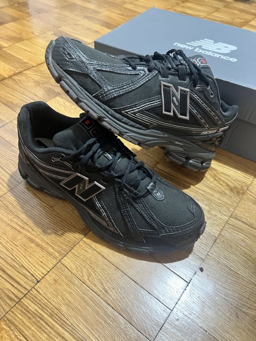 New Balance 1906R Black Grey Carbon