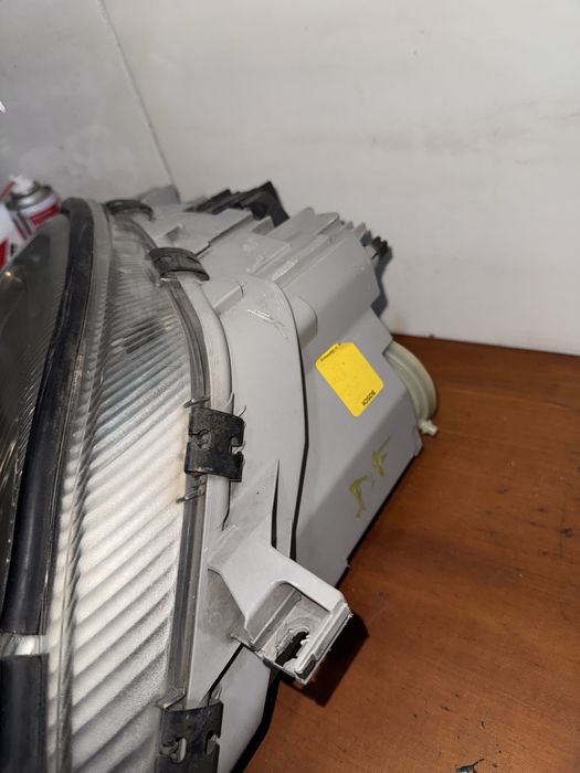 Otica/farol direito mercedes slk r170