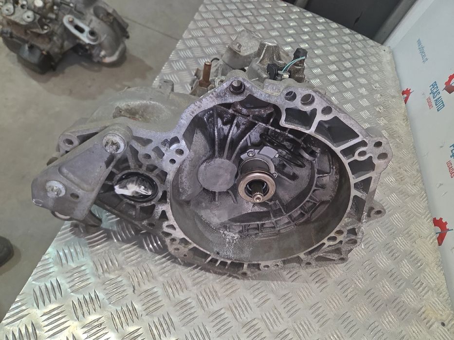 Caixa de velocidades manual OPEL Corsa E