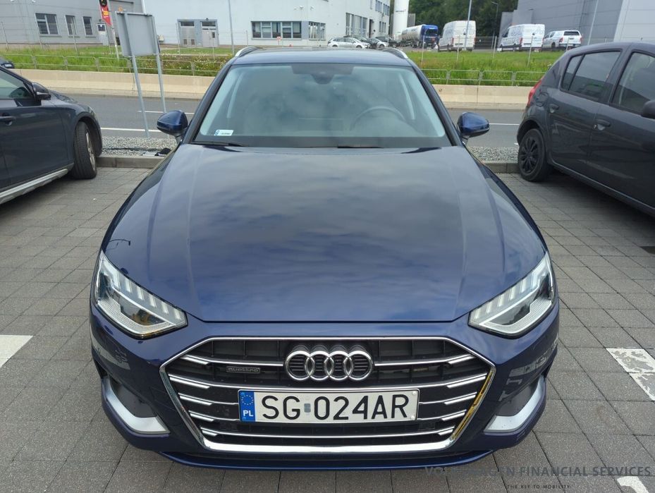 Audi A4 Avant Quattro Matrix Hak Aktywny Temp. Kamera Gwarancja Fabryczna