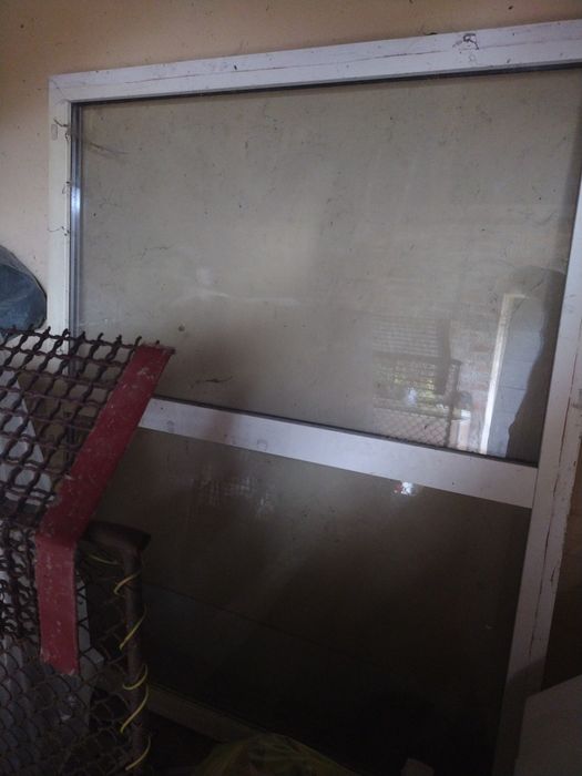 Okno stałka plastikowe