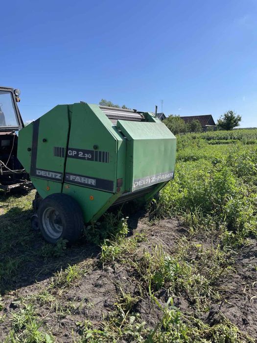 Рулонный пресс подборщик Deutz fahr rb3