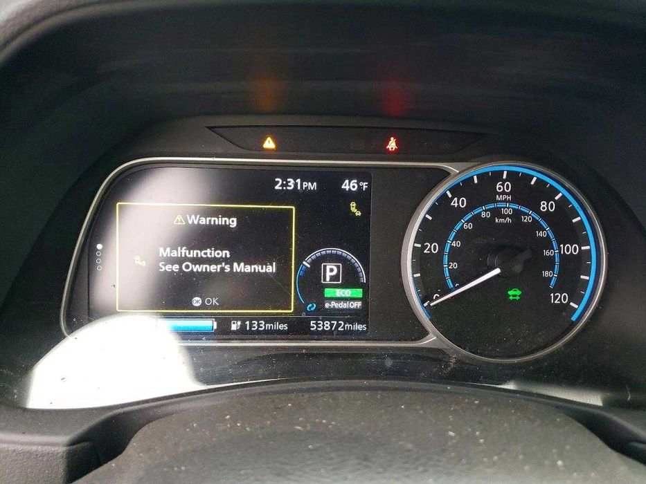 Бампер Nissan Leaf Розборка Ніссан Ліф 2 Запчастини Nissan LEAF 2 LIFT