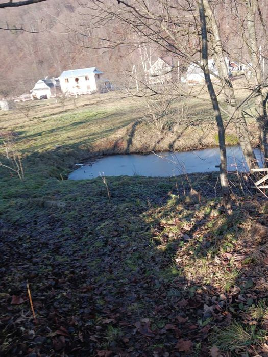 Продам земляний участок ціна договірна.