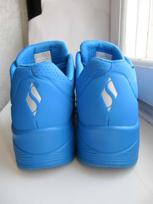 кроссовки Skechers Uno Night Shades