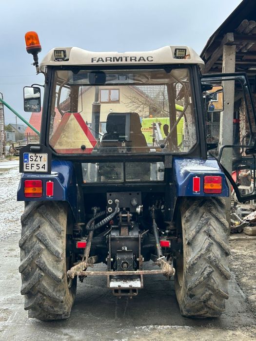 Farmtrac 555dt z turem I osprzętem