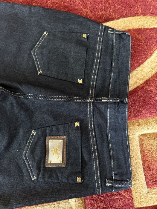 штани Prada (Італія)