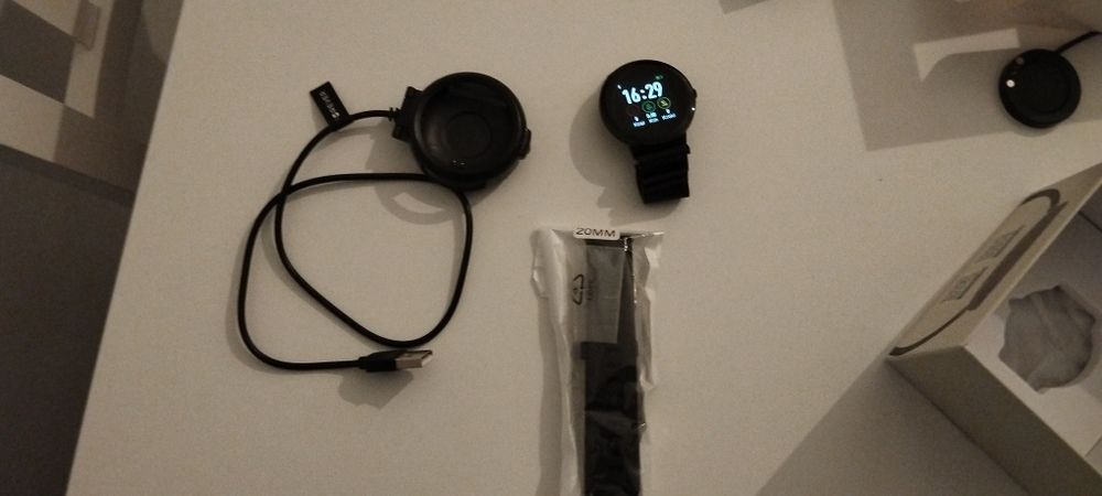 Smartwatch,elegancki zegarek