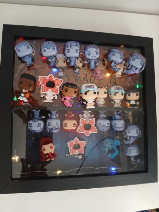 Bonecos stranger things