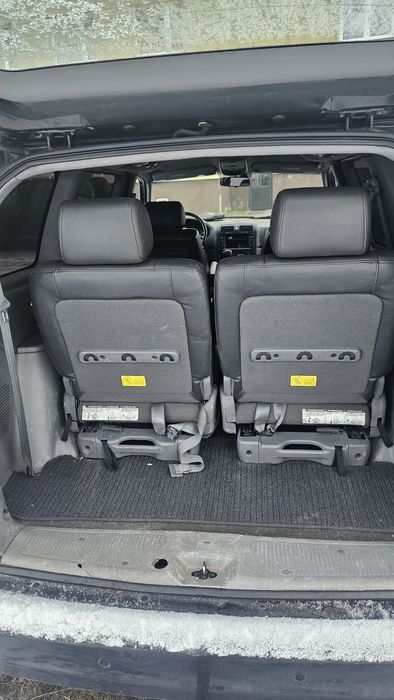 Kia Carnival Minivan -automat