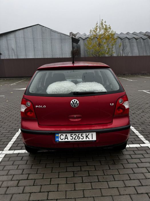 Volkswagen Polo розборка двигун АКПП кузовні деталі