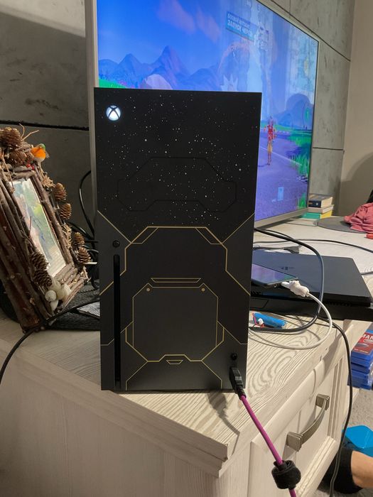 Xbox Series X Halo Limited Edition.Wymiana na PS5 pro/slim.
