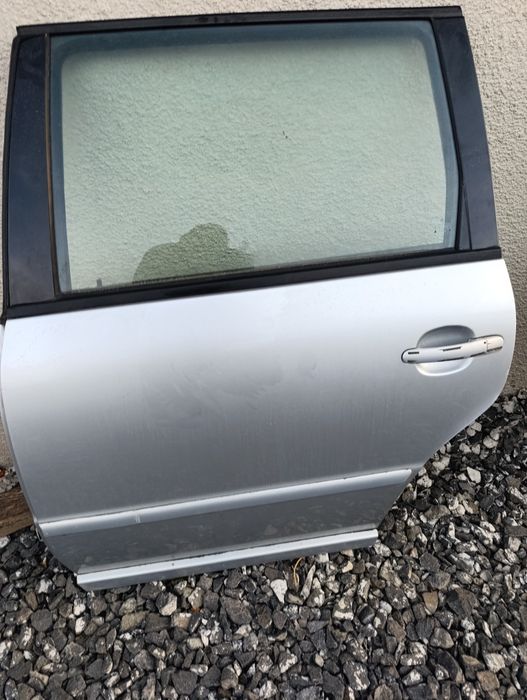Lewe drzwi volkswagen passat B5 kombi