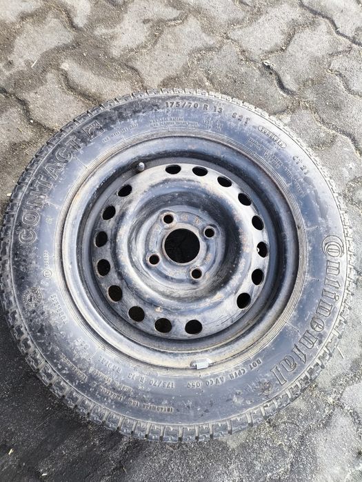 Sprzedam felgę 13" z oponą