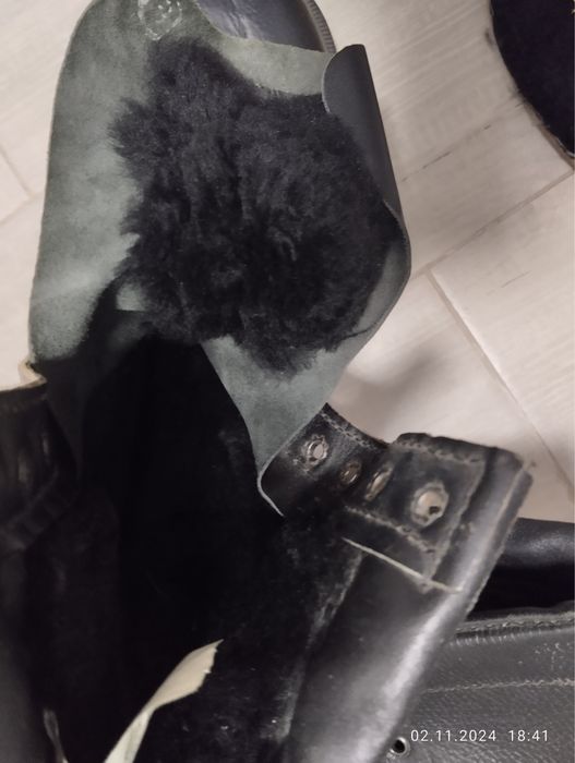 Продам зимние берцы талан 45 р.