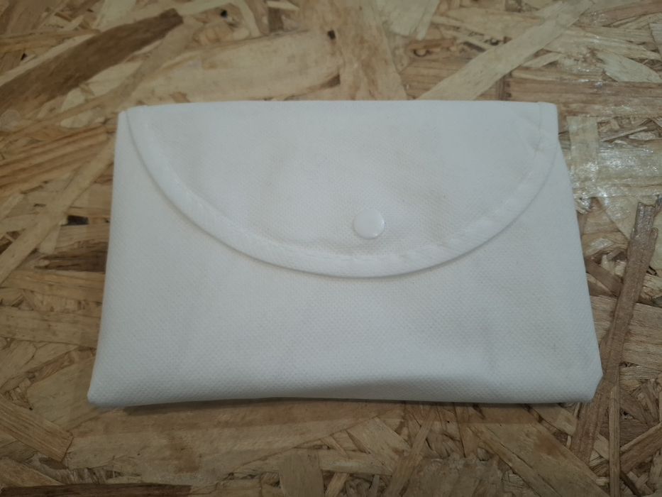 Sacos de fecho e asas