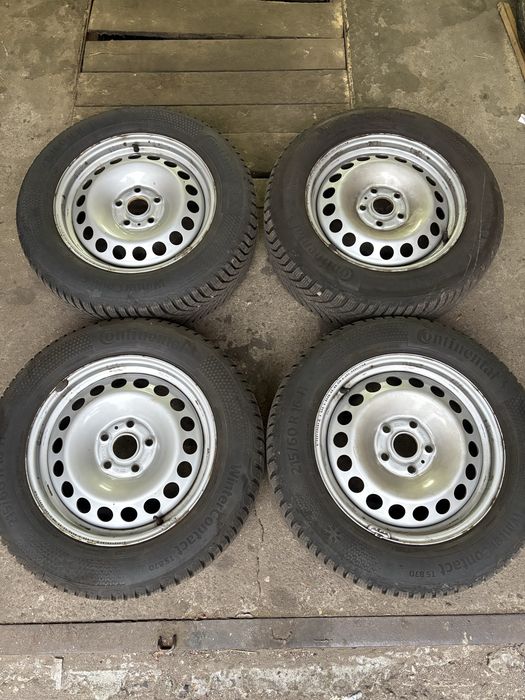 Opony zimowe Continental z felgami