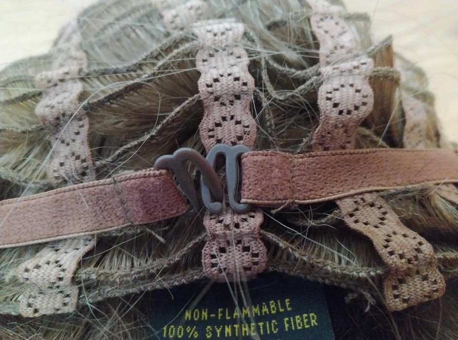 Продается женский парик