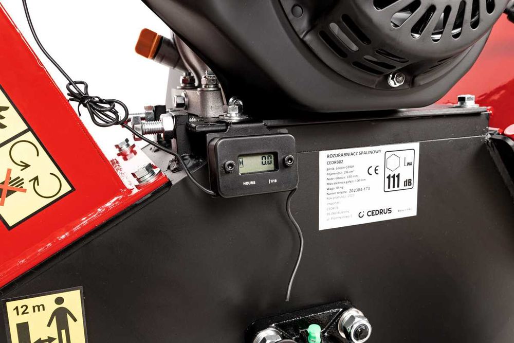 Rozdrabniacz Spalinowy CEDRUS RB02 - Mocny Rębak do Gałęzi