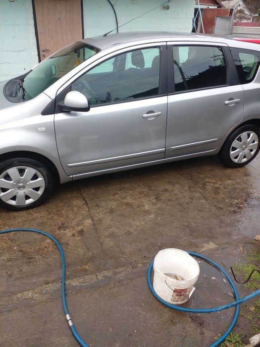 продам сімейний авто
