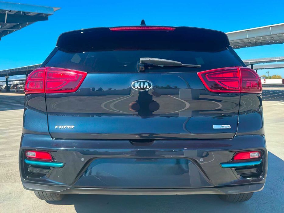 Kia Niro EV      2020