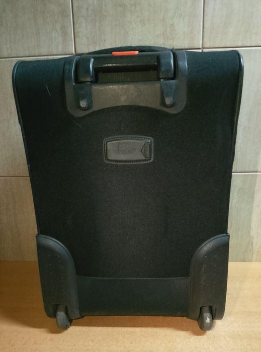 Walizka podróżna kabinowa TITAN 50x35x20/25 cm
