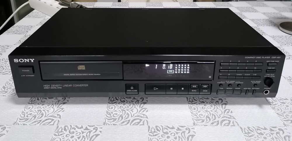 Leitor de CD Sony CDP-497, Em Excelente Estado