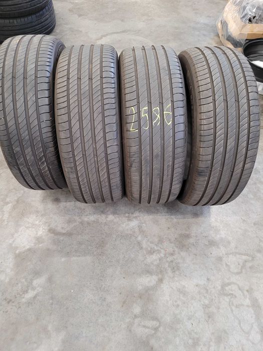 Opony Micheilin 225 /55 18 lato 4  sztuki