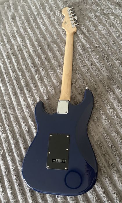 Електрогітара Fender Squier Sonic Stratocaster HSS (Midnight Blue)