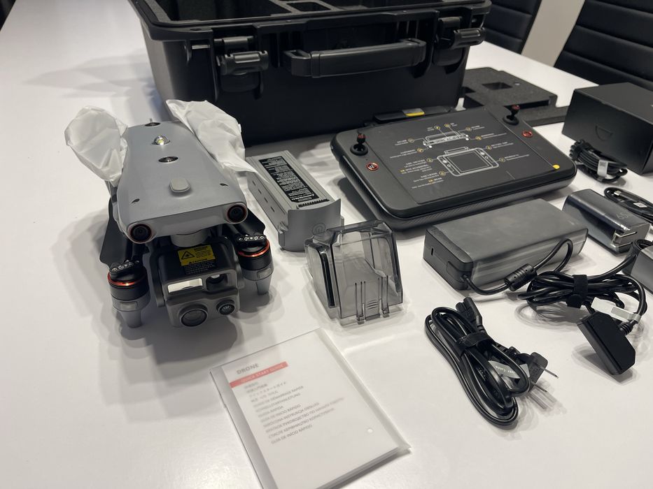 Autel EVO Max 4T XE дрон з тепловізором стан ідеальний є кількість